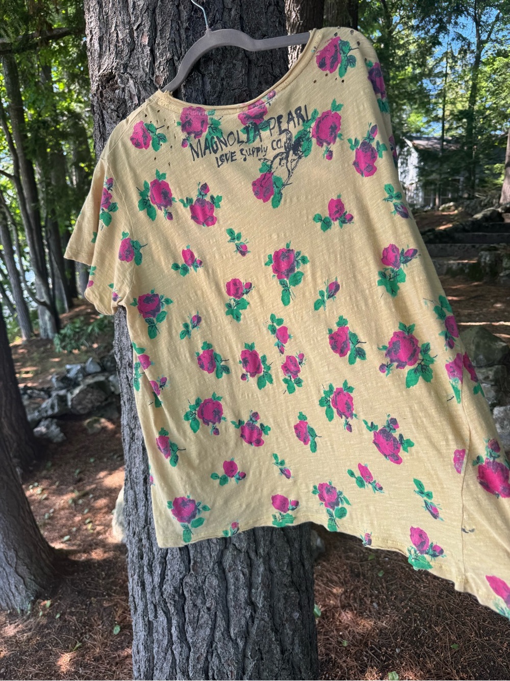 Magnolia Pearl Brave of Yellow Roses Tee - Picture 8 of 11